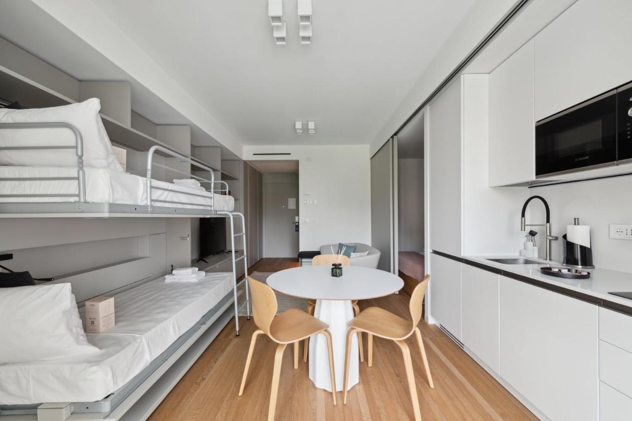 Limehome Milan Via Stresa Εξωτερικό φωτογραφία