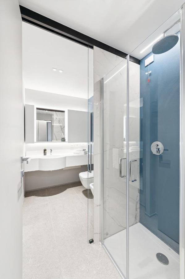 Limehome Milan Via Stresa Εξωτερικό φωτογραφία
